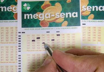 Mega-Sena acumula e prêmio chega a R$ 21 milhões!