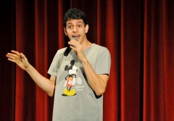 Fenômeno da internet, comediante Gustavo Pardal fará show em Barra do Garças em abril