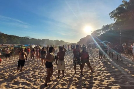 Temporada de praia em Barra do Garças ainda terá Israel Novaes e Mário e Tizil entre outras atrações em julho