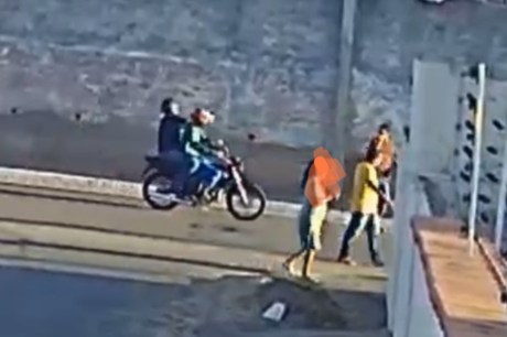 Veja o momento que jovem é executado a tiros em Aragarças 