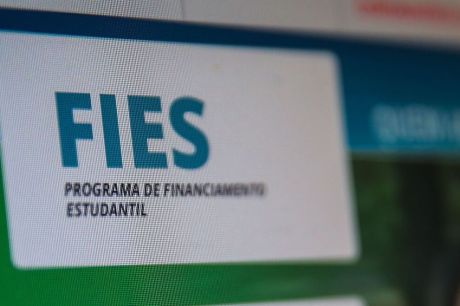 Prorrogada para o dia 19 convocação de lista de espera do Fies