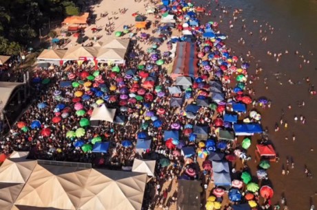 Show na Praia do Bosque em Barra do Garças é sucesso e bate recorde de público