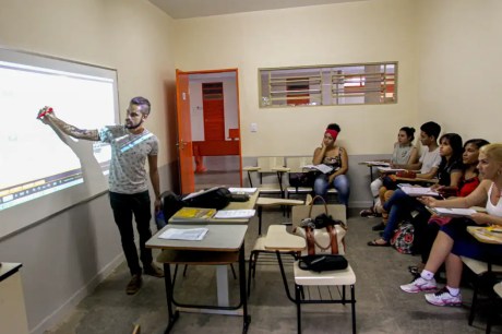 Pé-de-Meia alcançará quase 4 milhões de estudantes até setembro