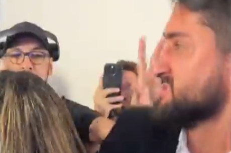 Vídeo mostra agressão de assessor de Marçal a marqueteiro de Nunes em debate