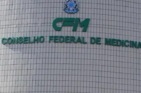 CFM: médicos terão que declarar vínculos com farmacêuticas e empresas