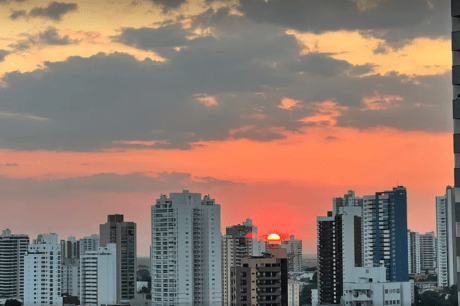 Com 42,6°C, Cuiabá bate novo recorde de temperatura e lidera ranking de calor no Brasil