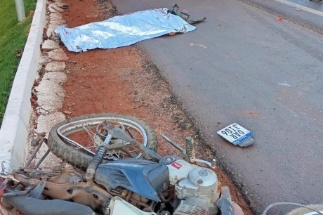 Motociclista morre em colisão com caminhão na BR-070, em Barra do Garças