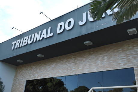 Justiça condena dois envolvidos em assassinato de motociclista em Pontal do Araguaia a quase 30 anos de prisão