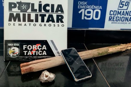 Força Tática Prende Homem Suspeito de Violência Doméstica e Porte de Drogas em Barra do Garças