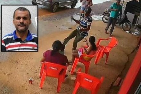 VÍDEO: Mulher é morta a facadas pelo marido em bar no interior de MT