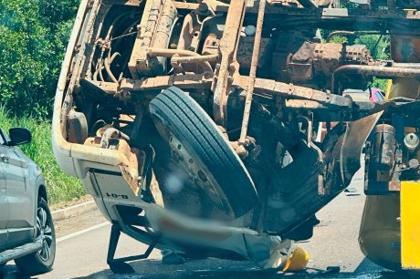 Motorista de 35 anos morre após perder controle de caminhão na BR-158