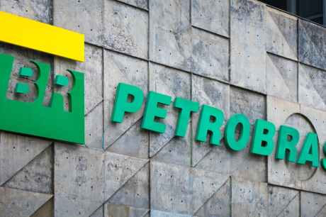 Petrobras no Vermelho: Prejuízo Surpreende e Abalada a Confiança!