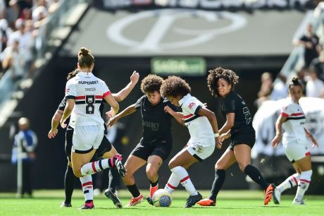 Fifa anuncia Mundial de Clubes Feminino 2028 e Copa das Campeãs 2026